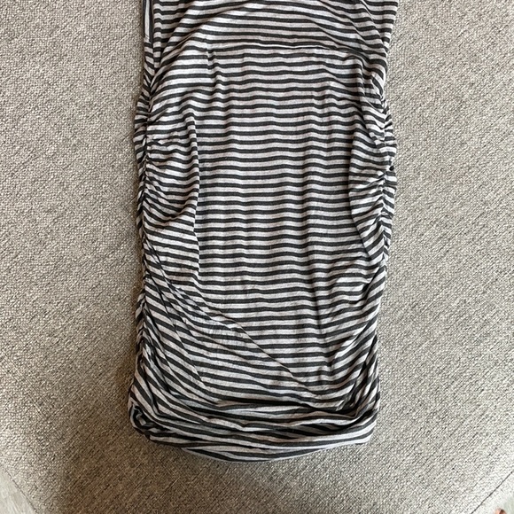 💕EUC Athleta Striped V-Neck Ruched Dress, XS - Picture 6 of 7